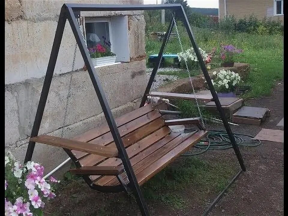 Качели из металла своими руками для дачи Columpios Pallet furniture outdoor, Diy porch swing frame, Diy porch swing