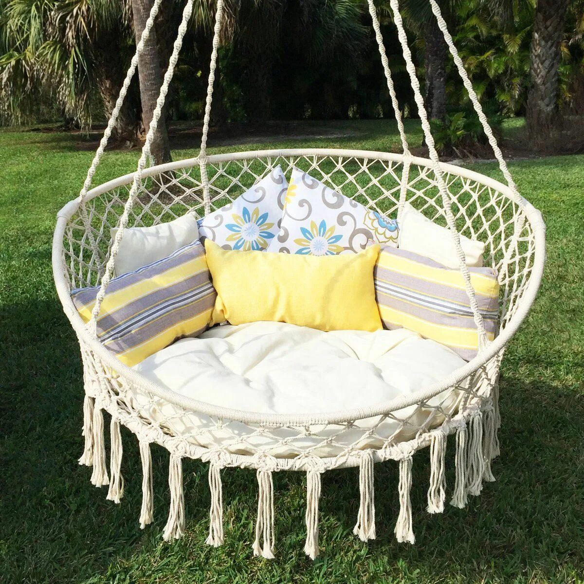 Качели макраме своими руками для дачи Bliss Hammocks 55" 2 Person Bohemian Style Macramé Swing Chair w/ Pillows & Hang