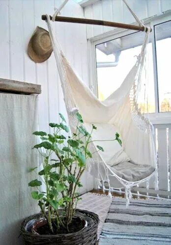 Качели на балконе фото New Ivory & Deene Aruba Hanging Hammock Chair Deluxe French Cream Macrame Rope e