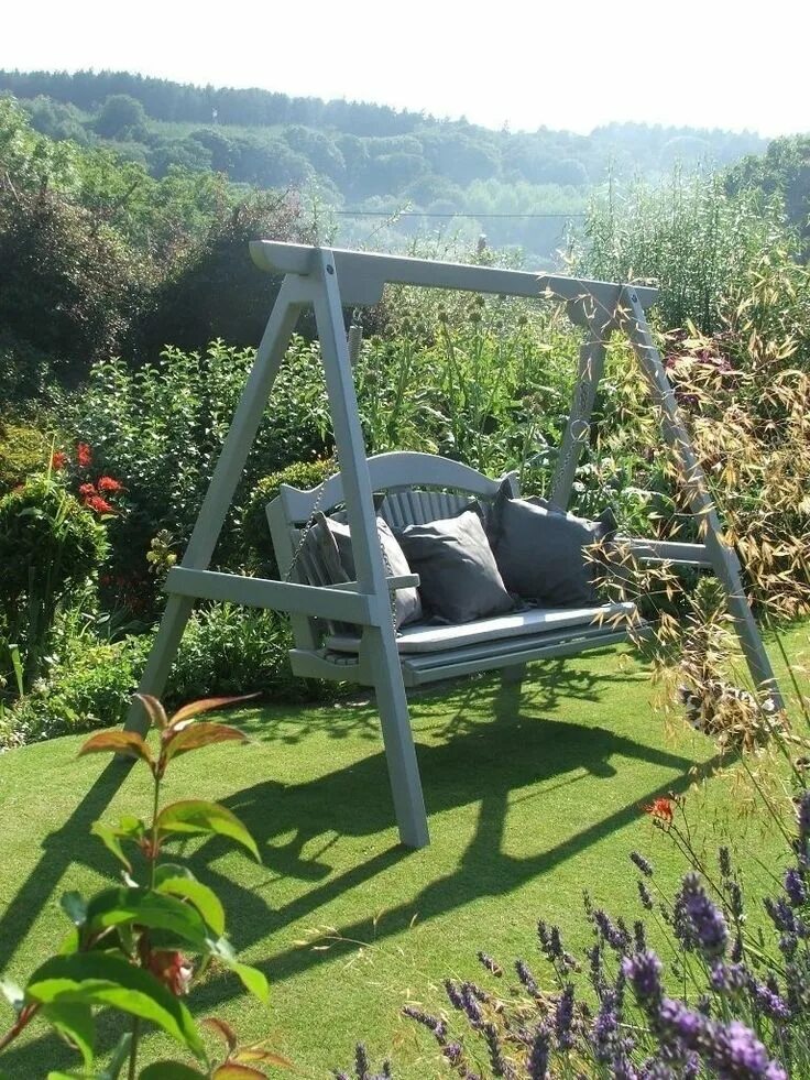 Качели на садовом участке фото 44 Best Garden Design Ideas with Nuances of Harmony Garden swing seat, Garden sw