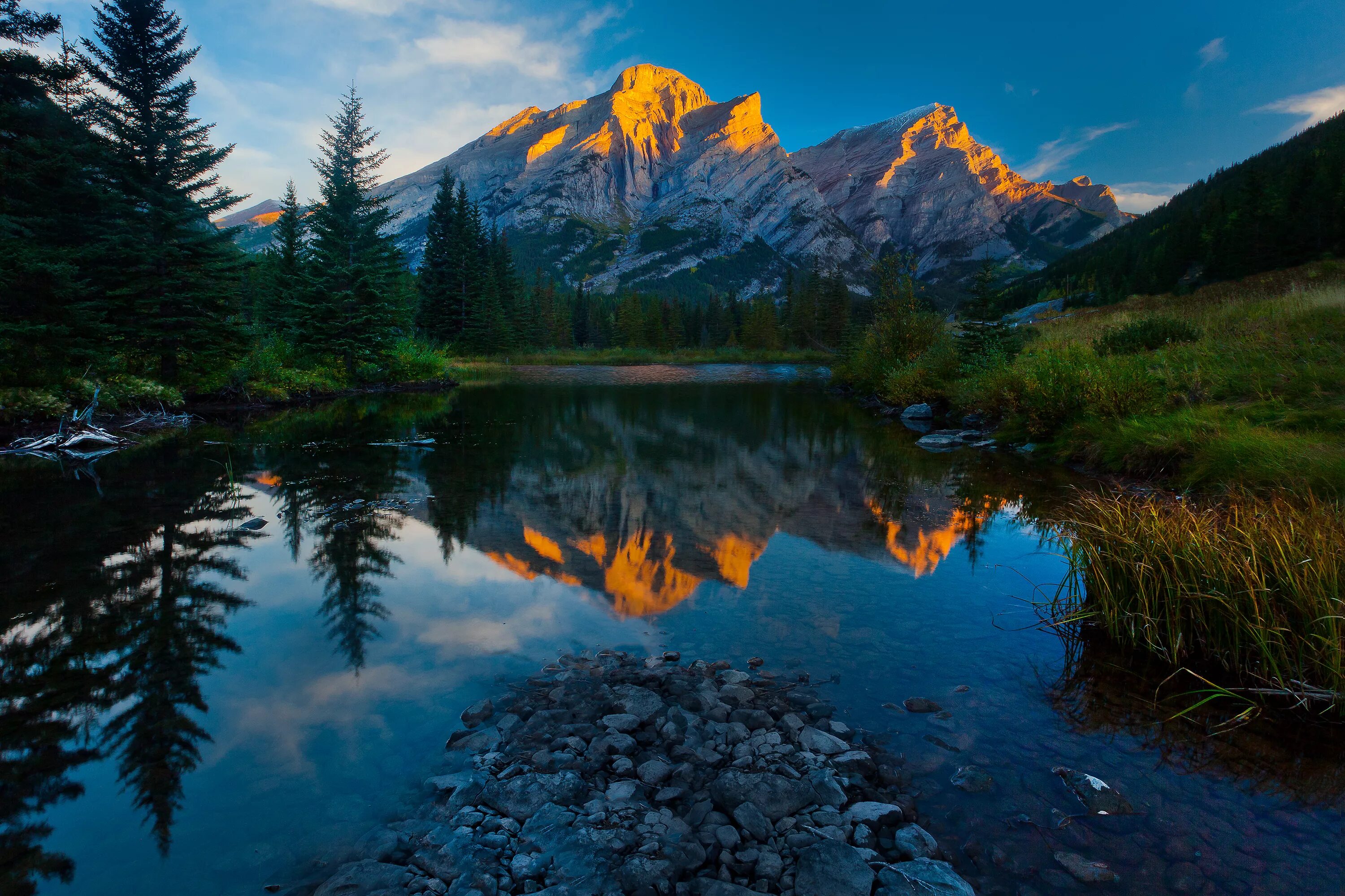 Качестве фото для рабочего стола Wallpaper : landscape, mountains, lake, nature, reflection, grass, sky, river, n