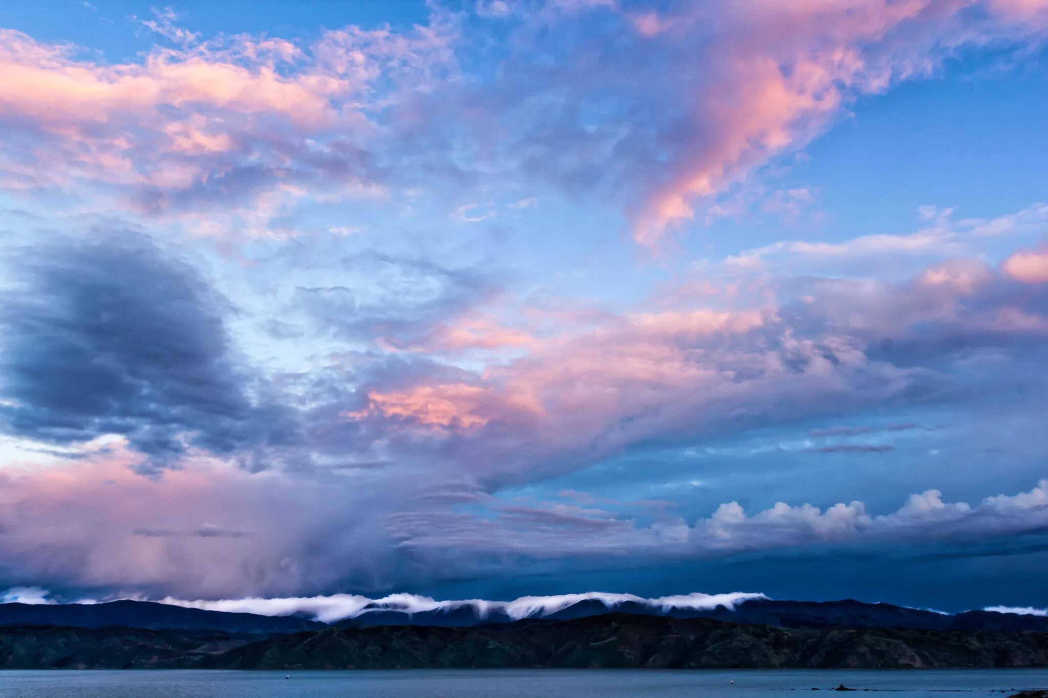 Качественные фото неба Download wallpaper the sky, clouds, mountains, Strait, blue, the evening, New Ze