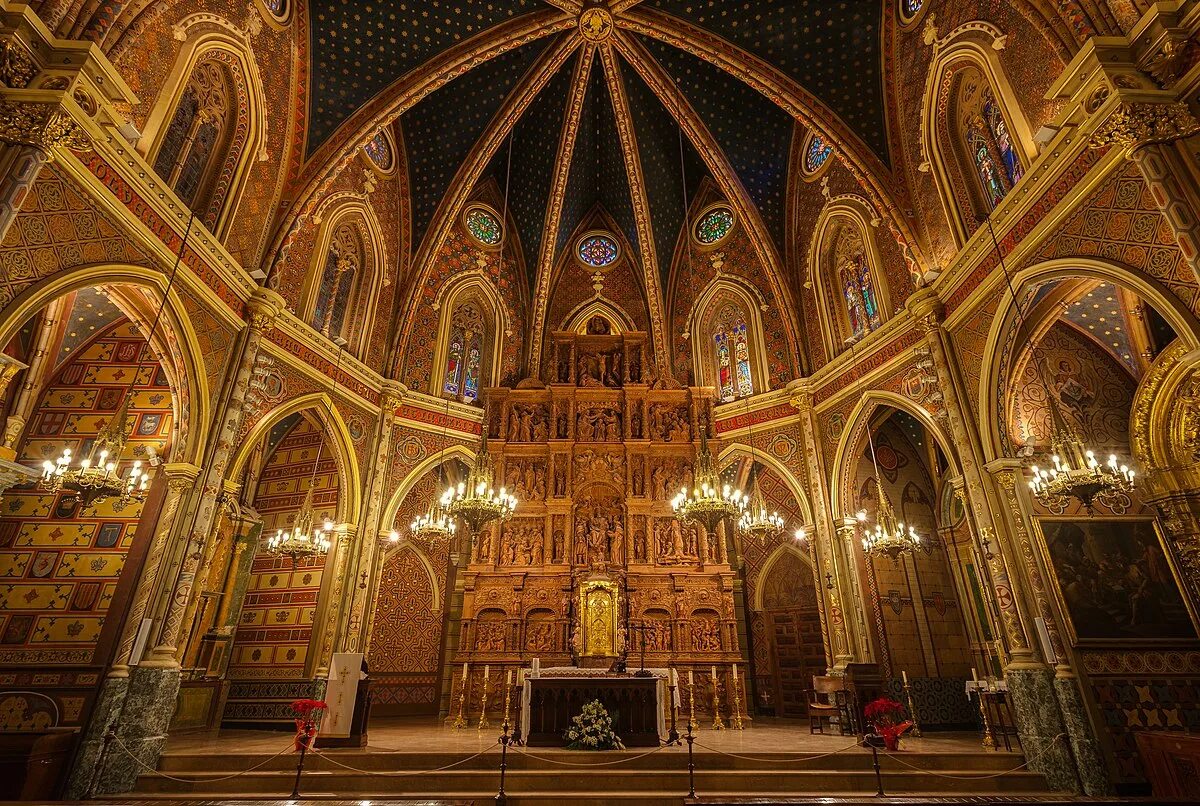 Качественные фото в храмах Файл:Iglesia de San Pedro, Teruel, España, 2014-01-10, DD 11-12 HDR.JPG - Wikipe