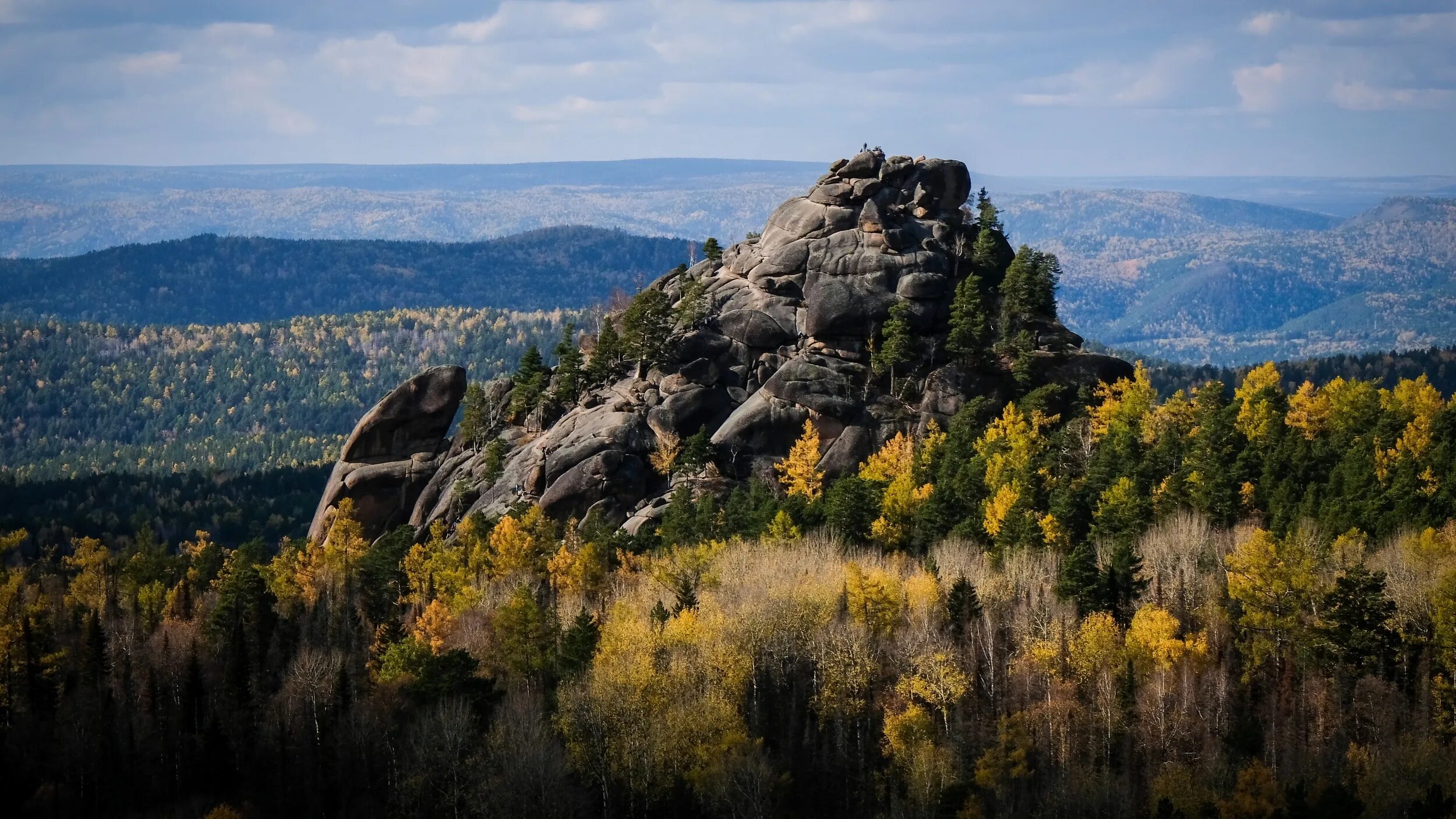 Качинские столбы красноярск фото Первый столб. Photographer Aleksey Bagurskiy