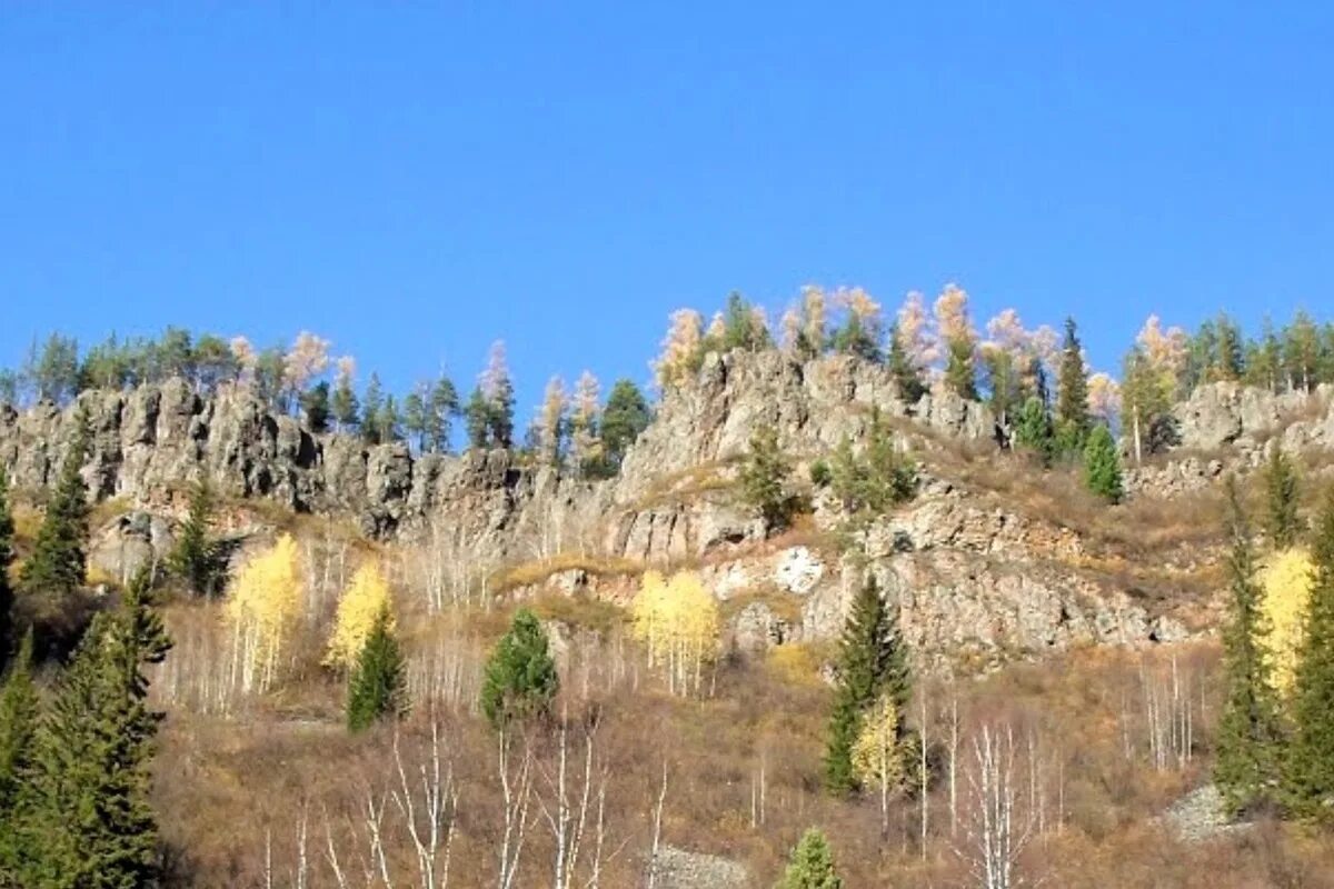 Качинские столбы красноярск фото Разрушенные замки Качинских столбов в окрестностях Красноярска - МК Красноярск