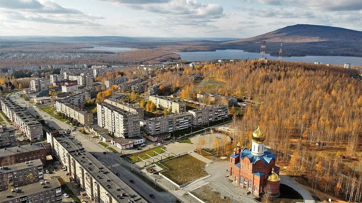 Качканар свердловская область качканарский городской округ фото Файл:Aerial photographs of Kachkanar-19.jpg - Википедия