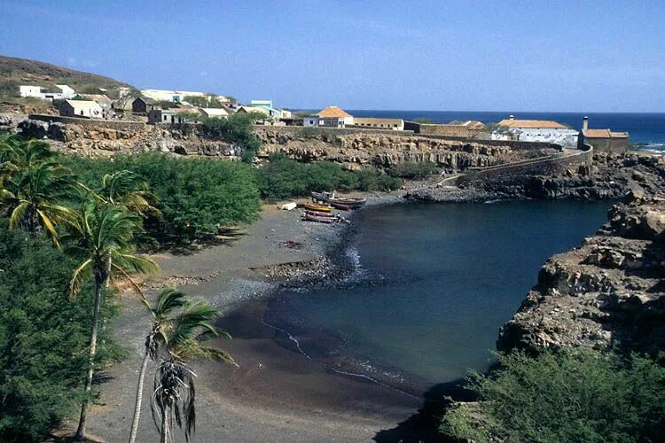 Кафа тикабо фото Porto do Carriçal, 2006, Ilha de São Nicolau, Cabo Verde - Arquipélagos