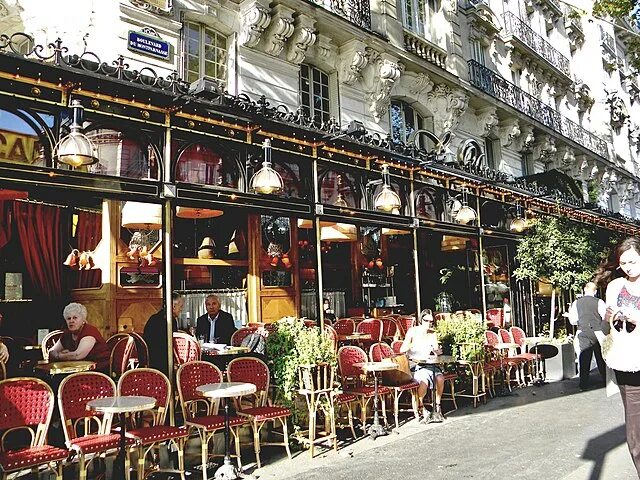 Кафе capitaine в париже фото Fil:Boulevard du Montparnasse, Restaurant Le Dome, Paris.jpg - Wikipedia