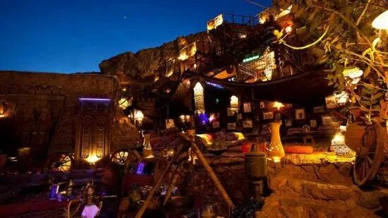 Кафе фарша шарм эль шейх фото einmalige Dekoration - Picture of Farsha Mountain Lounge, Sharm El Sheikh - Trip