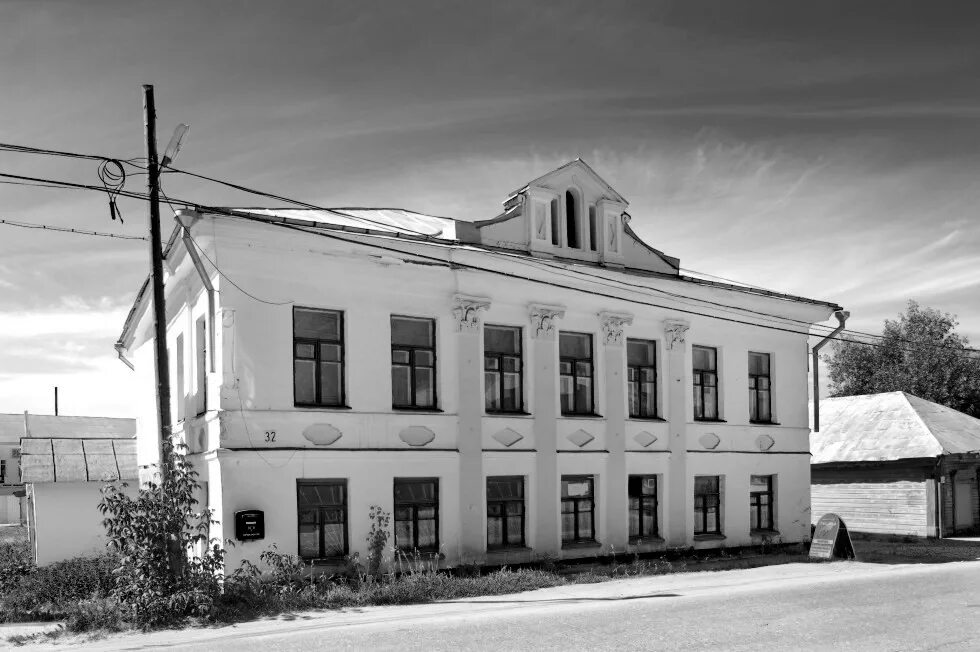 Кафе галич ул луначарского 2 фото © Photograph by William Brumfield. Kalikin house. Kostroma region Galich Distric