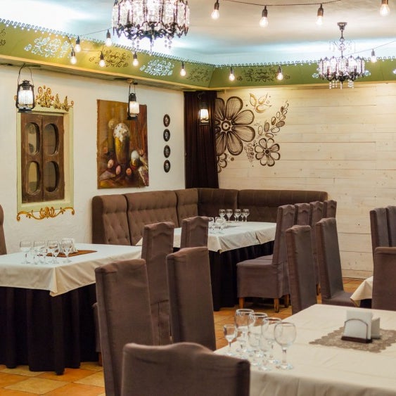 Кафе галич ул луначарского 2 фото Галич - Restaurant in Тернопіль