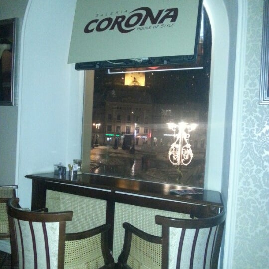 Кафе корона фото Photos at Corona Cafe (Now Closed) - 2 tips