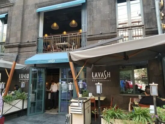 Кафе лаваш фото Цезарь - Picture of Lavash Restaurant, Yerevan - Tripadvisor