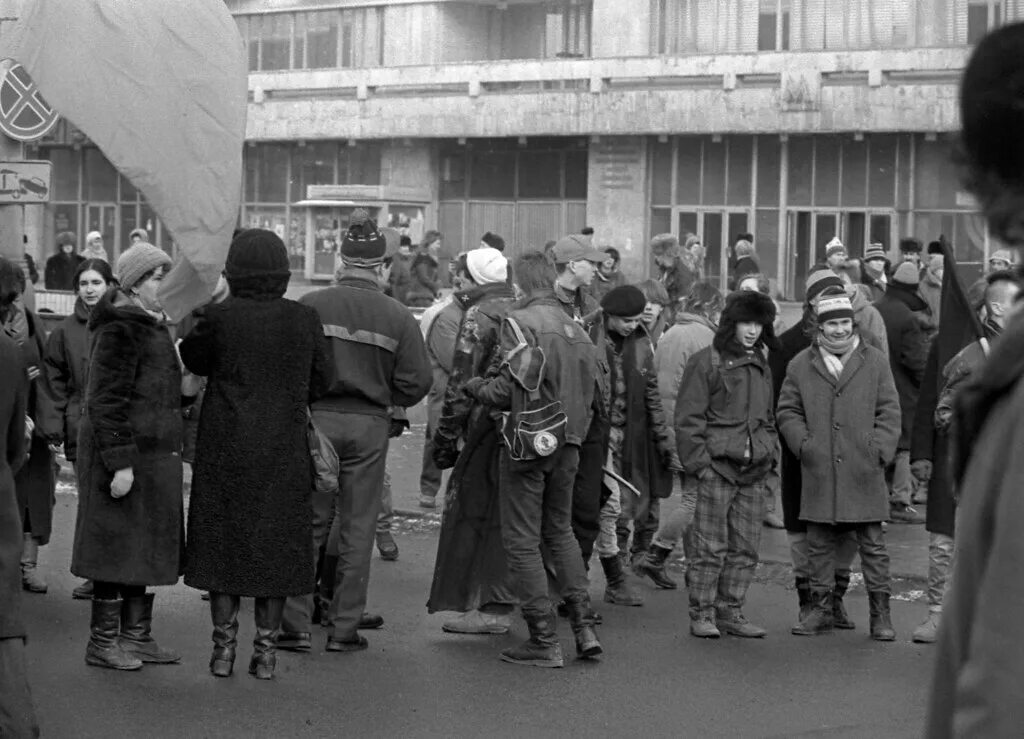 Кафе лира в москве в ссср фото 1995. Митинг humus65 Flickr