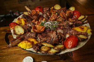 Кафе mangal ул бредова 5б апатиты фото Apatity: where to eat