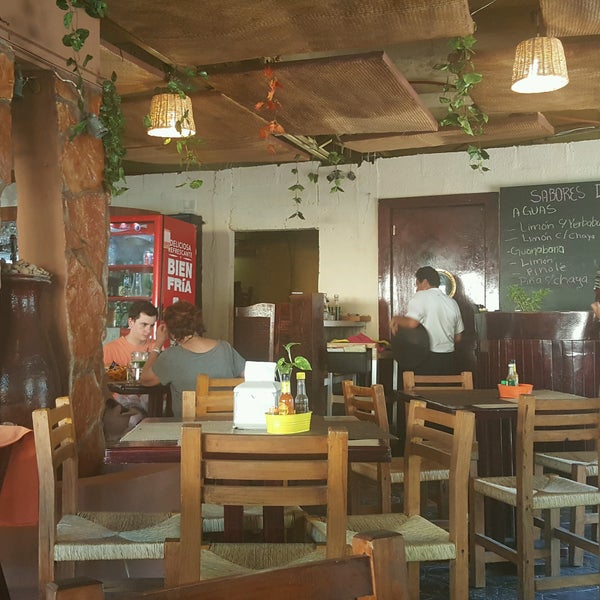 Кафе мара садгородская ул 21а фото Mara's Café & Bar - Ruinas de Palenque, Chiapas