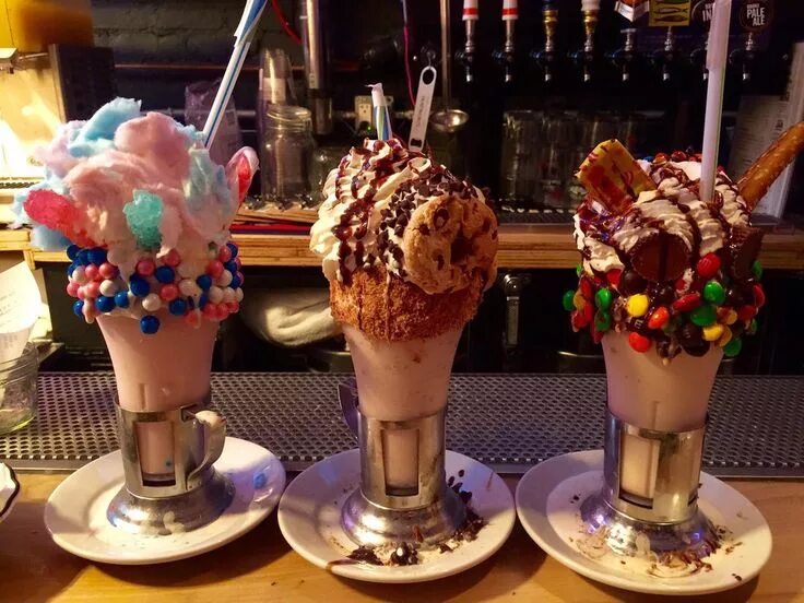 Кафе мороженое фото All About NYC's Over-The-Top Milkshakes Drive The Nation Craft burger, Ice cream