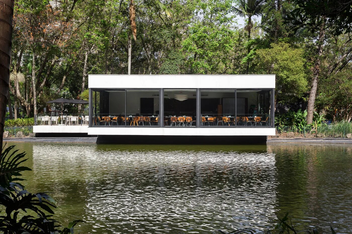 Кафе на воде фото Idea 1128251: Restaurante do Lago by mass arquitetura in São Paulo, Brazil - Arc