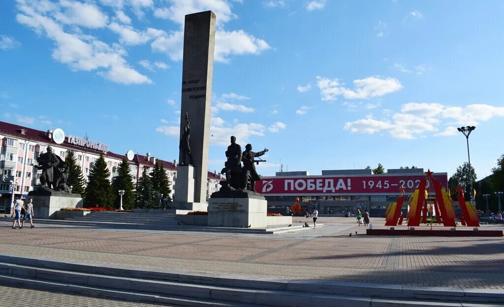 Кафе площадь партизан 3 фото Группа партизан, monument, memorial, gorodskoy okrug Bryansk, Sovetskiy rayon, P