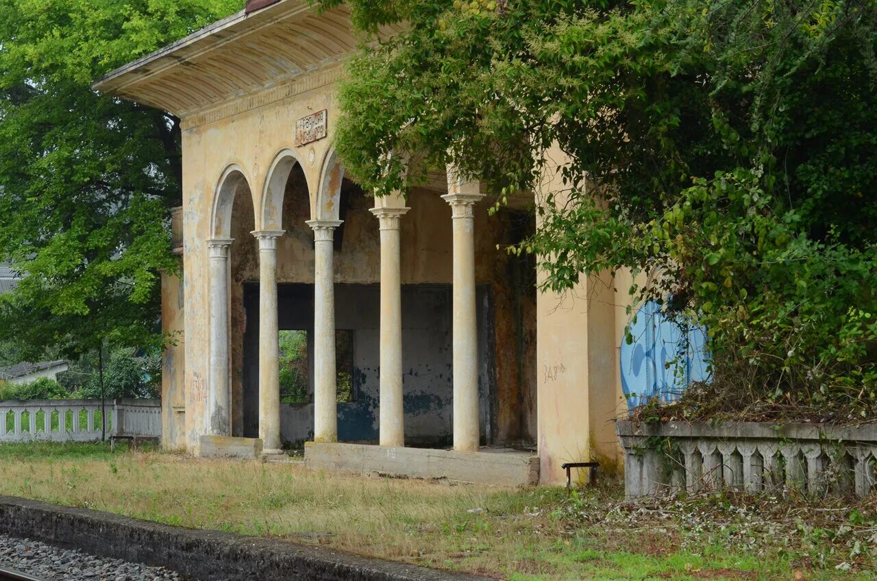 Кафе псырцха гудаутский район село псырцха фото non's-passenger's station's остановочный пункт Гуандра in specifics, Autonomous 