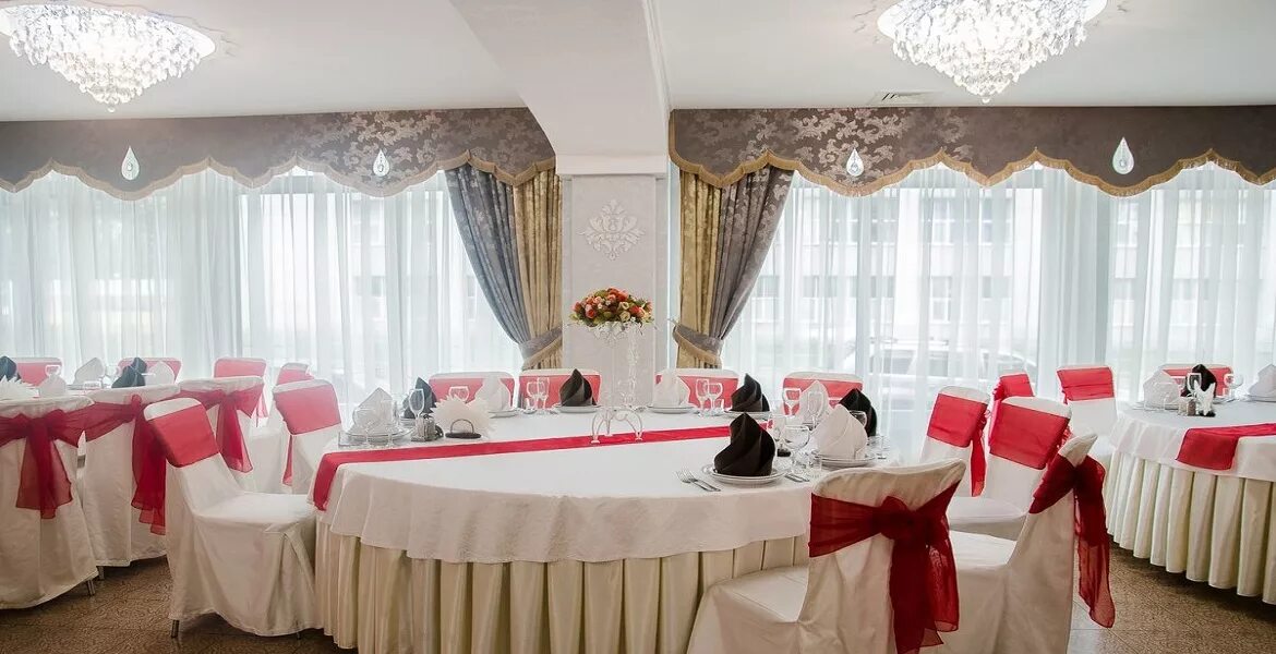 Кафе шафран саранск фото Restaurant "Golden Saffron" - Banquet hall for up to 140 people for a big weddin