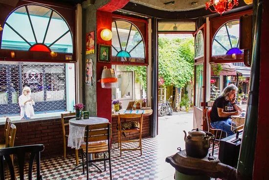 Кафе стамбул советская ул 165а фото The entrance to the cafe - Picture of Cafe Naftalin K., Istanbul - Tripadvisor