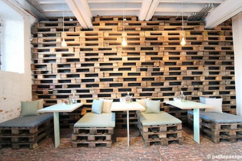 Кафе своими руками фото Image result for wood pallet wall ideas Diy pallet wall, Pallet diy, Wood pallet