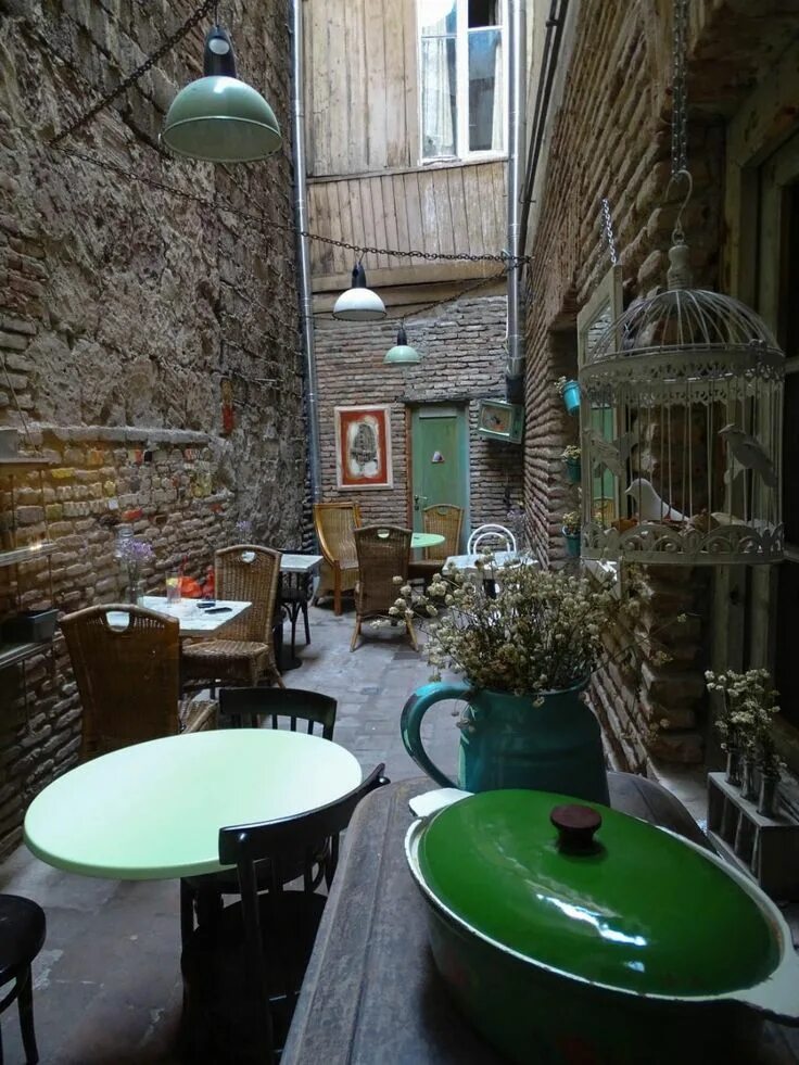 Кафе тбилиси фото Amo Rame Art Cafe Ресторан, Тбилиси