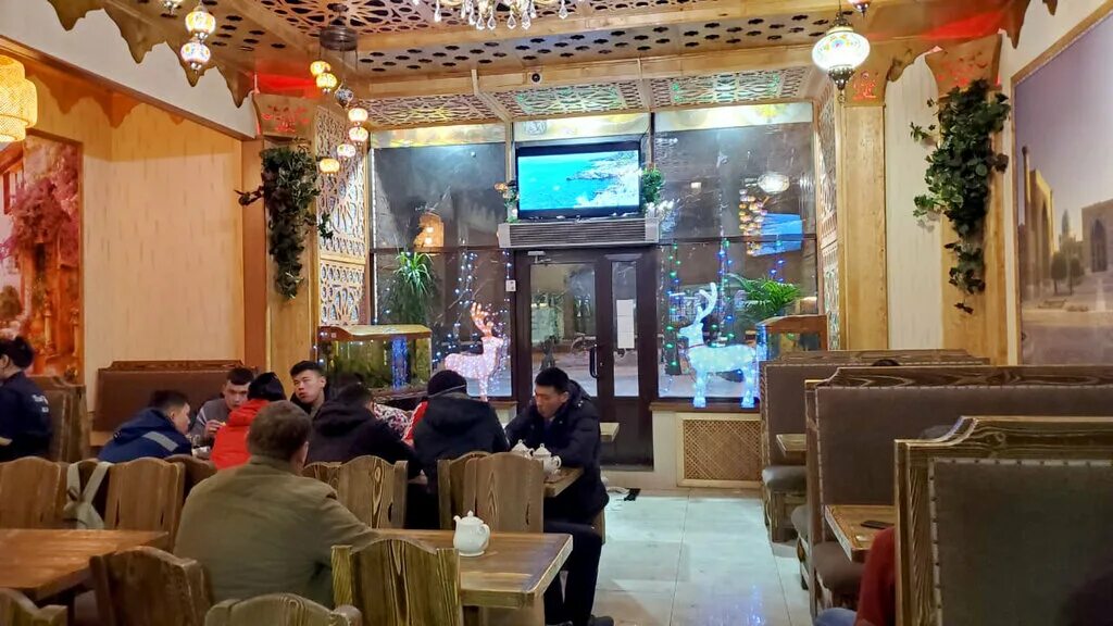 Кафе ул шовгенова 21 фото Plov Center Halal, cafe, Vnukovo Settlement, 1st Reysovaya Street, 10 - Yandex M