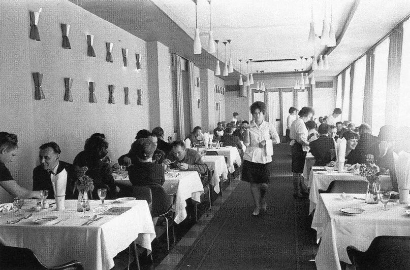 Кафе в ссср фото restaurant "Central", Khabarovsk, 60's