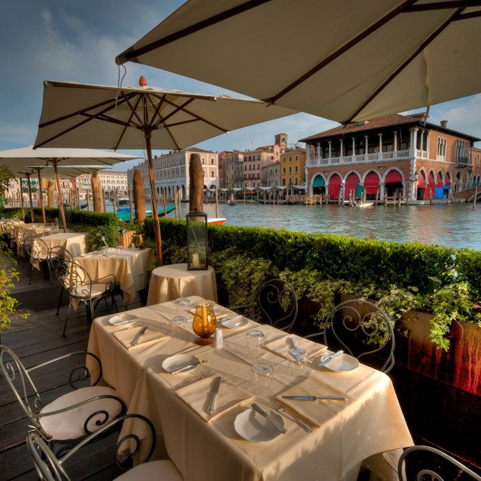 Кафе венеции фото Book a Luxury Palace hotel near Venice Grand Canal Venice restaurants, Venice ho