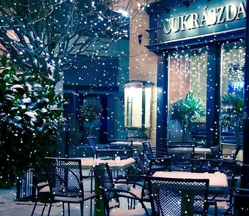 Кафе зимой фото Pin by Skylar Porter on AWESOME! in 2019 Winter wonder, Sidewalk cafe, Winter