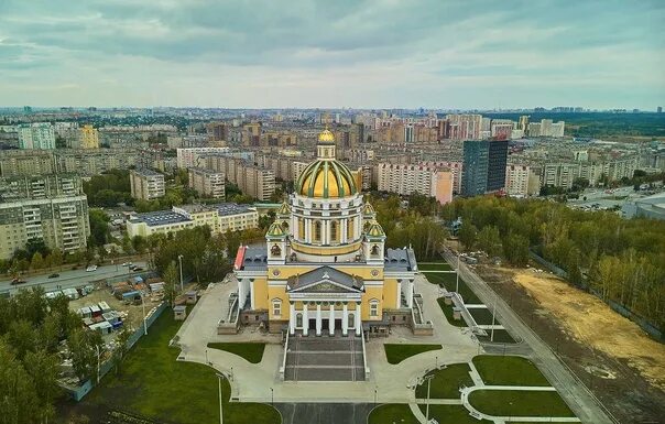 Кафедральный собор челябинск фото ЧЕЛЯБИНСК ХОРОШЕЕТ. Столице Южного Урала исполняется 287 лет! Несколько лет наза