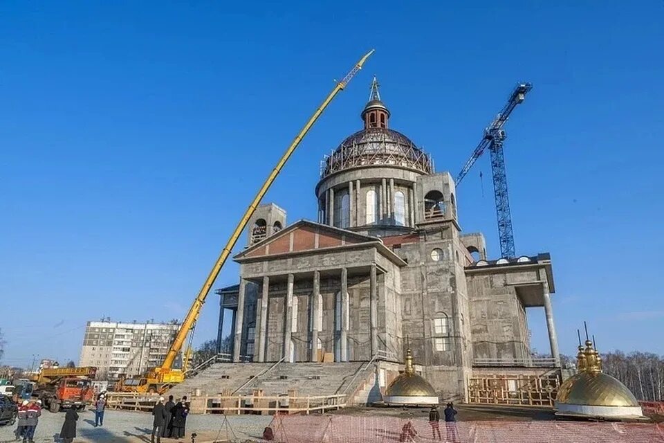 Кафедральный собор челябинск фото Бизнесмен Аристов пожертвовал миллиард рублей на строительство кафедрального соб