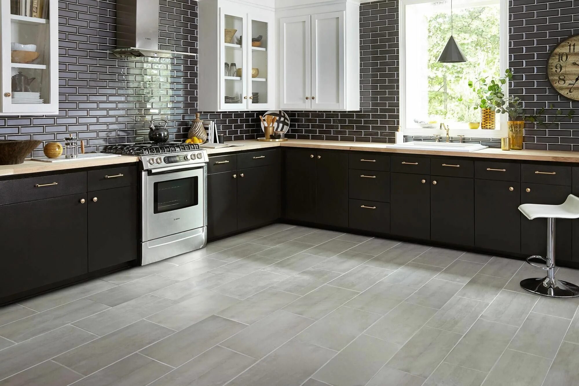 Кафель на кухню на пол дизайн фото Concrete Gray Ceramic Tile Kitchen flooring, Grey ceramic tile, Best flooring fo