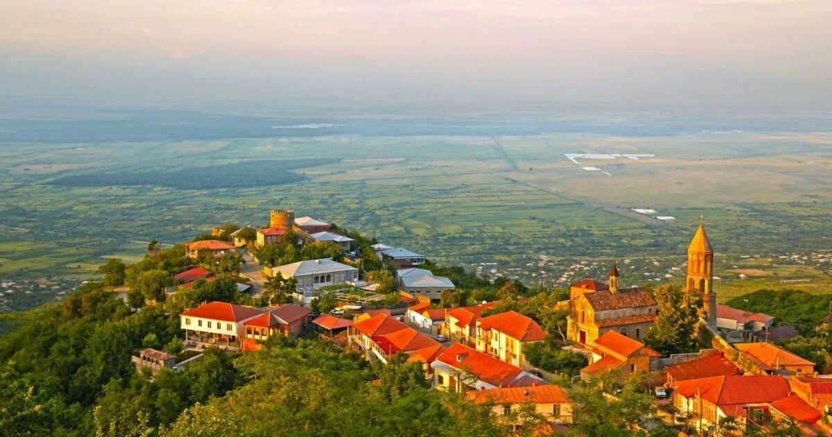 Кахетия фото достопримечательности Tbilisi: Day Tour to Kakheti: David Gareja and Signagi Town GetYourGuide