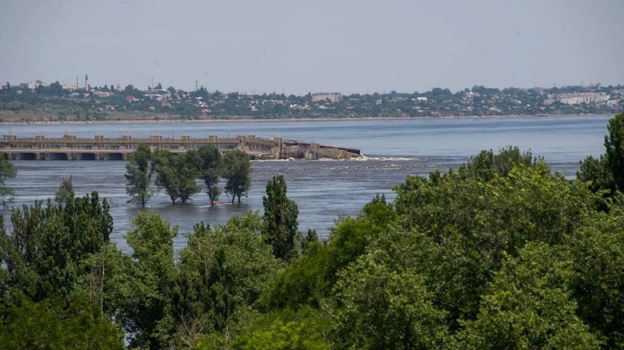 Каховское водохранилище сегодня фото 2024 год Когда Днепр войдет в свое привычное русло - РИА Новости Крым, 10.06.2023