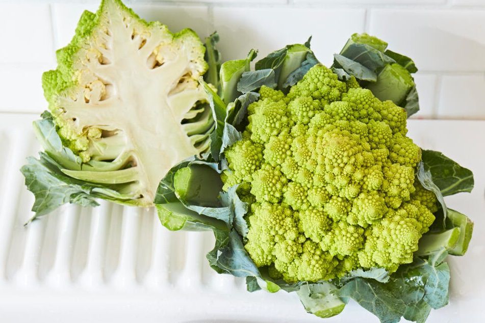 Капуста романо фото What Is Romanesco? How Do You Cook It?