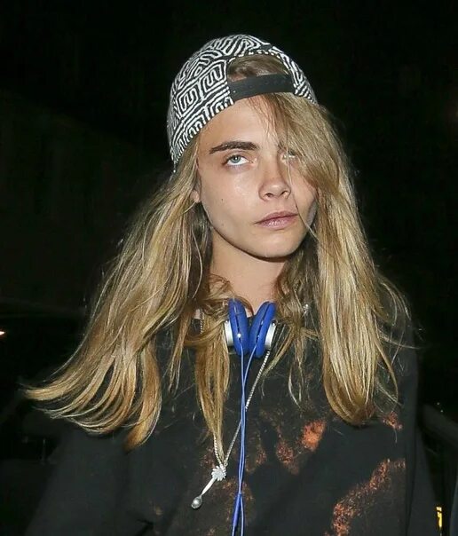 Кара без макияжа #CaraDelevingne 2023 Ка́ра Делеви́нь каждый день ВКонтакте