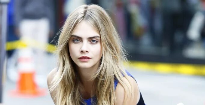 Кара фото Cara Delevingne Twitter'dan isyan etti "Bana hayvan gibi hissettirmeyin!