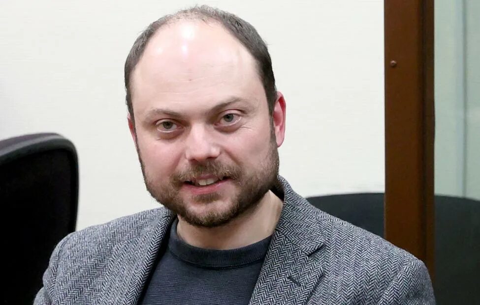 Кара мурза фото Минюст включил в реестр физлиц-иноагентов Волкова и Кара-Мурзу - ТАСС