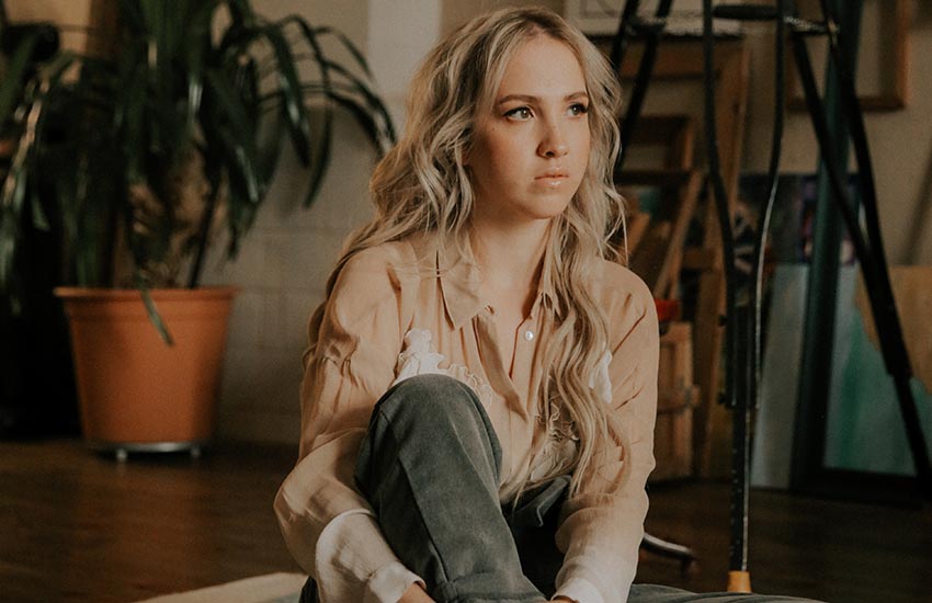 Кара певица фото Певица KARINA: эксклюзивное интервью для журнала "ЗОЛОТОЙ" - Женский журнал "ЗОЛ