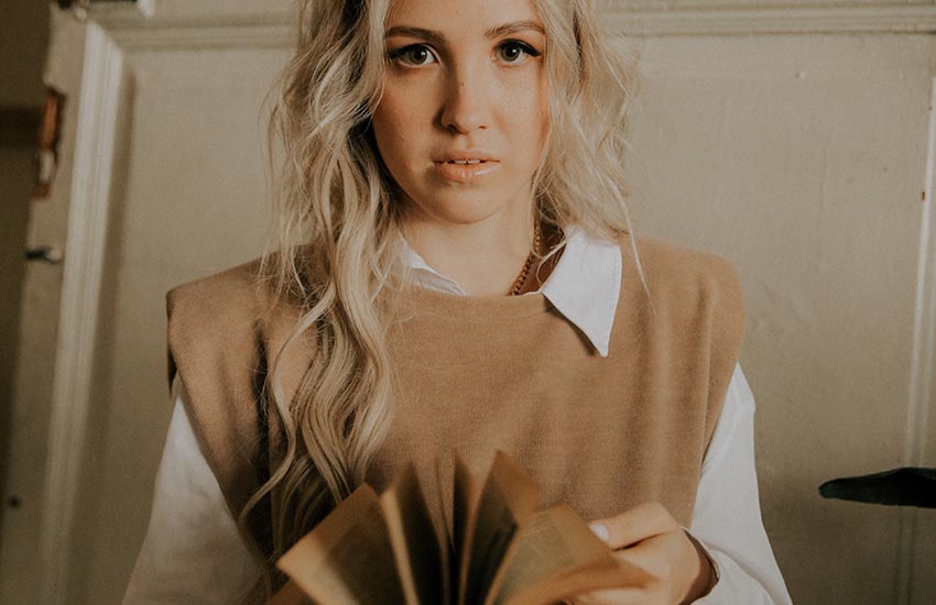 Кара певица фото Певица KARINA: эксклюзивное интервью для журнала "ЗОЛОТОЙ" - Женский журнал "ЗОЛ