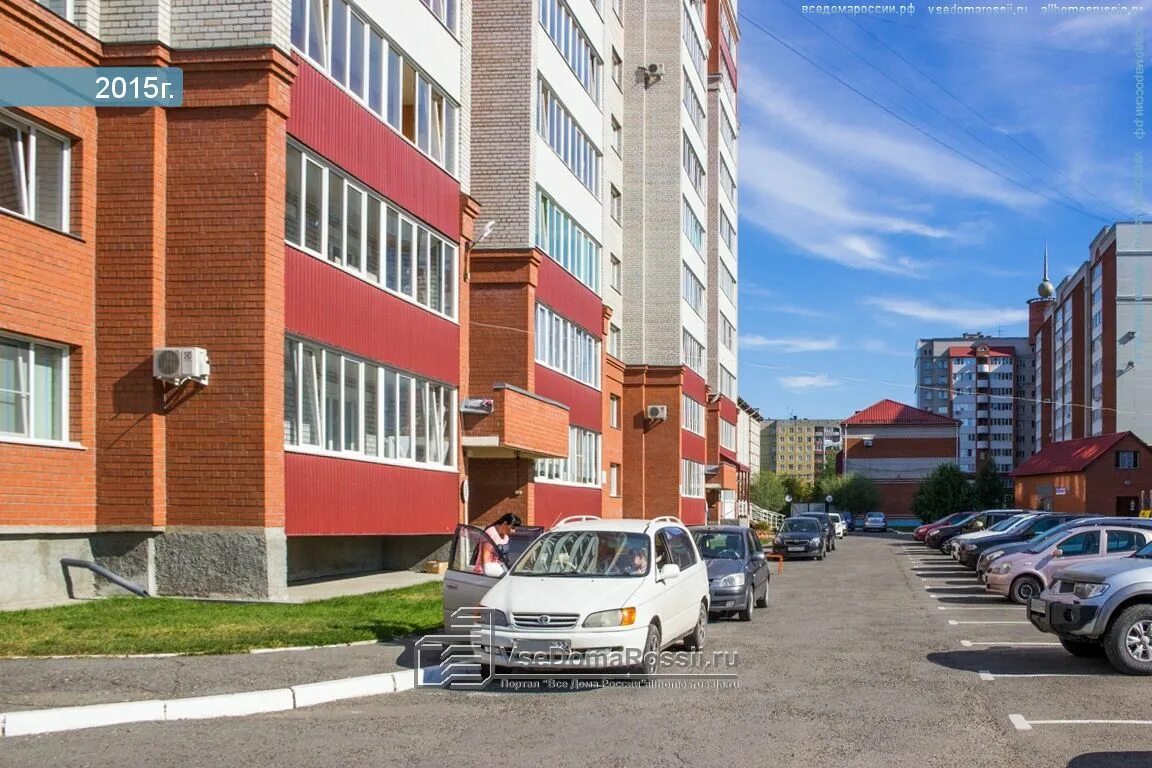 Карамелька ул антона петрова 247 барнаул фото Барнаул, улица Антона Петрова дом 247Б. многоквартирный дом