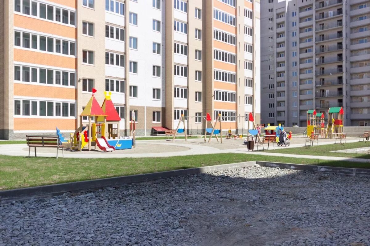 Карамелька ул антона петрова 247 барнаул фото Фото ЖК на ул. Антона Петрова в Барнауле - ход строительства