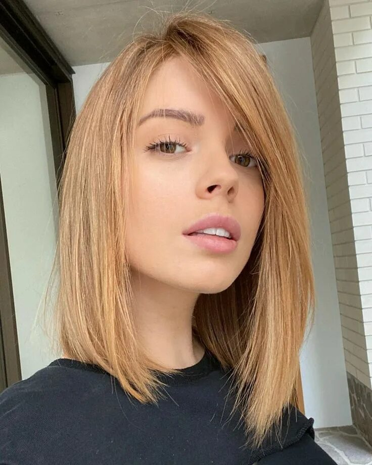 Карамельное каре фото 12 Tips for Using Medium Hairstyle This Season Strawberry blonde hair color, Gin