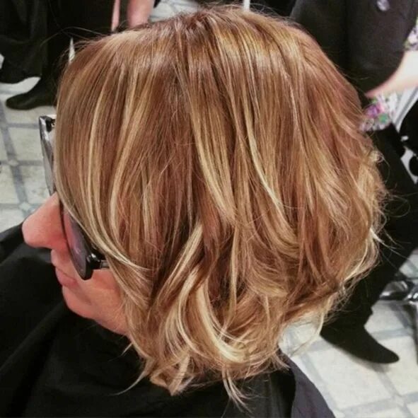Карамельное каре фото 44 Show-Stopping Ways to Balayage Short Hair in 2024 Short hair balayage, Short 