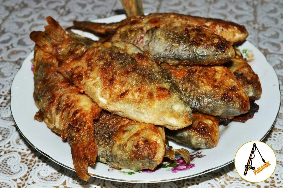 Караси жареные на сковороде фото Самые вкусные речные рыбы для жарки Рыбачок Дзен