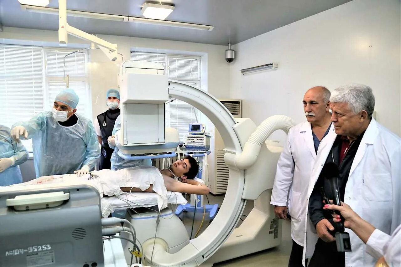 Кардиологи областной больницы фото Отделения Дагестанского центра кардиологии и сердечно-сосудистой хирургии