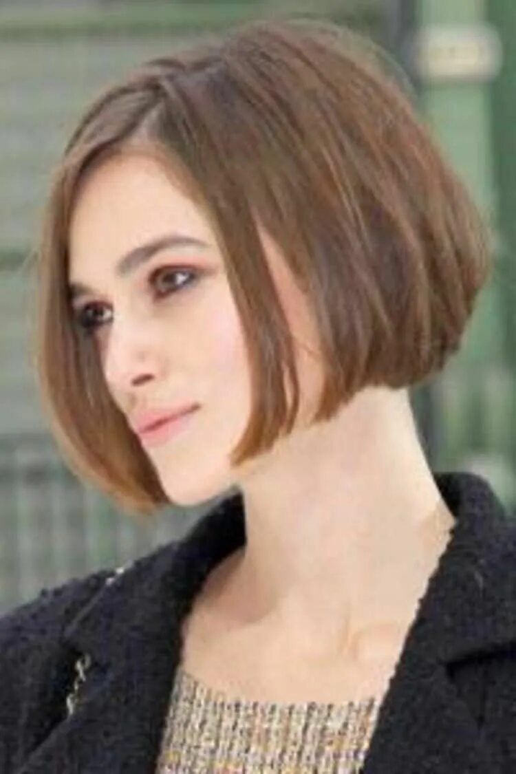 Каре до подбородка фото Keira: Hair today gone tomorrow! Short hair styles, Hairstyles for thin hair, Ha